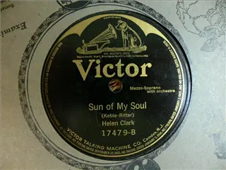 small_victor 17479 b.webp